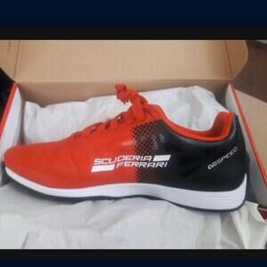 Puma Ferrari men's sneakers shoes
Red